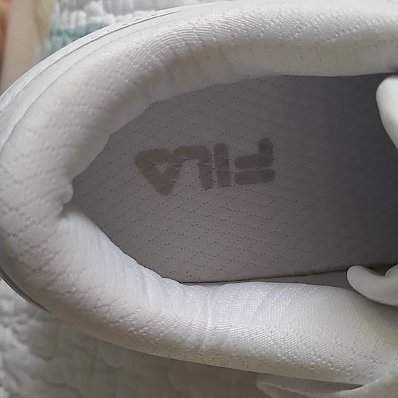 Fila brand new white sneakers - Picture 7 of 9